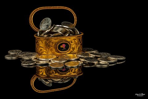 Trésor coffre à pièces en argent